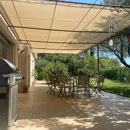 Avec Piscine En Drôme Provençale